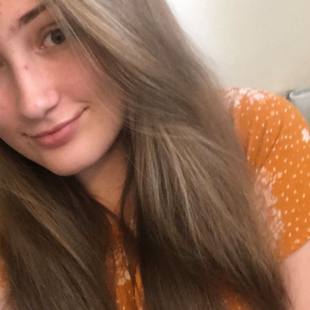 Meet your Posher, Sophia